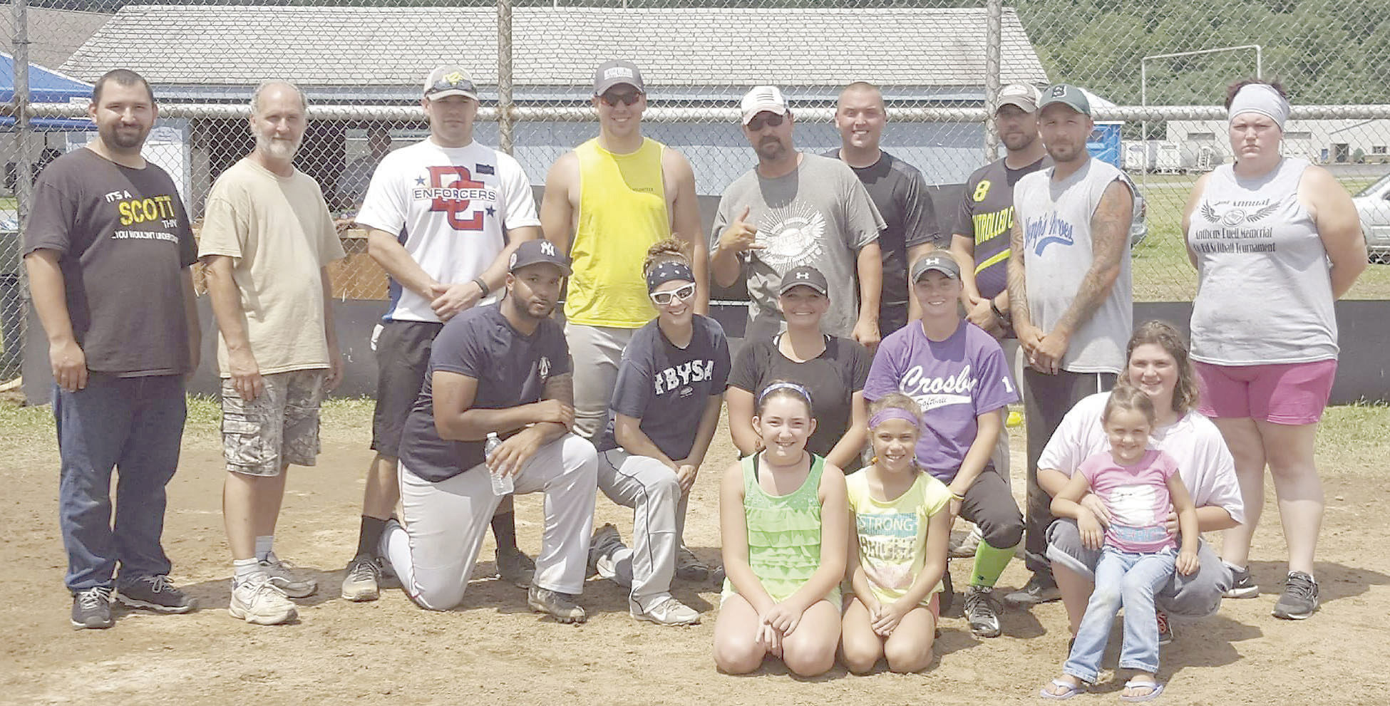 Under Anthony’s Wings hosts softball tourney